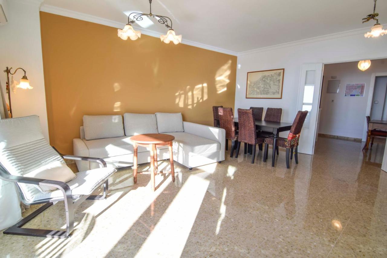 P&P Apartamentos Paseo Maritimo Pablo Ruiz Picasso Málaga Exteriör bild