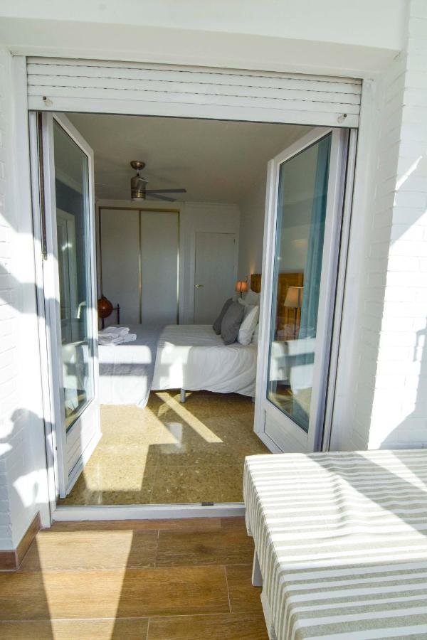 P&P Apartamentos Paseo Maritimo Pablo Ruiz Picasso Málaga Exteriör bild