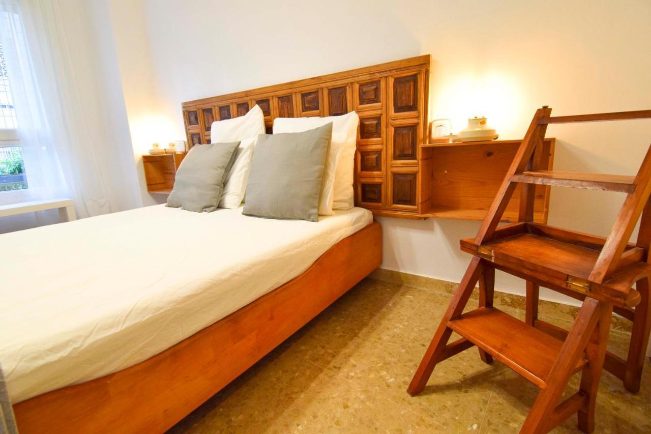 P&P Apartamentos Paseo Maritimo Pablo Ruiz Picasso Málaga Exteriör bild