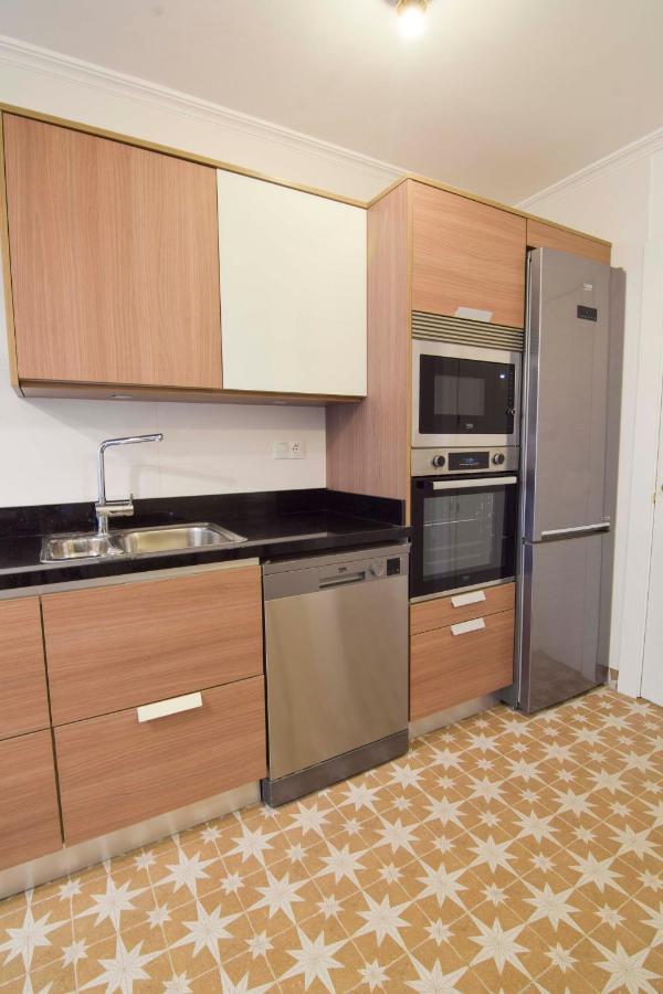 P&P Apartamentos Paseo Maritimo Pablo Ruiz Picasso Málaga Exteriör bild