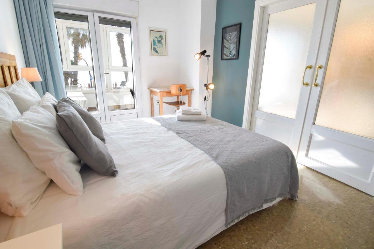 P&P Apartamentos Paseo Maritimo Pablo Ruiz Picasso Málaga Exteriör bild