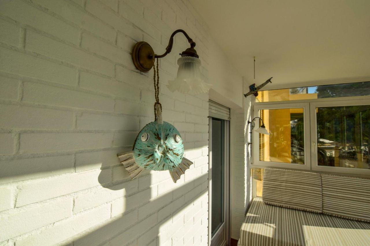 P&P Apartamentos Paseo Maritimo Pablo Ruiz Picasso Málaga Exteriör bild