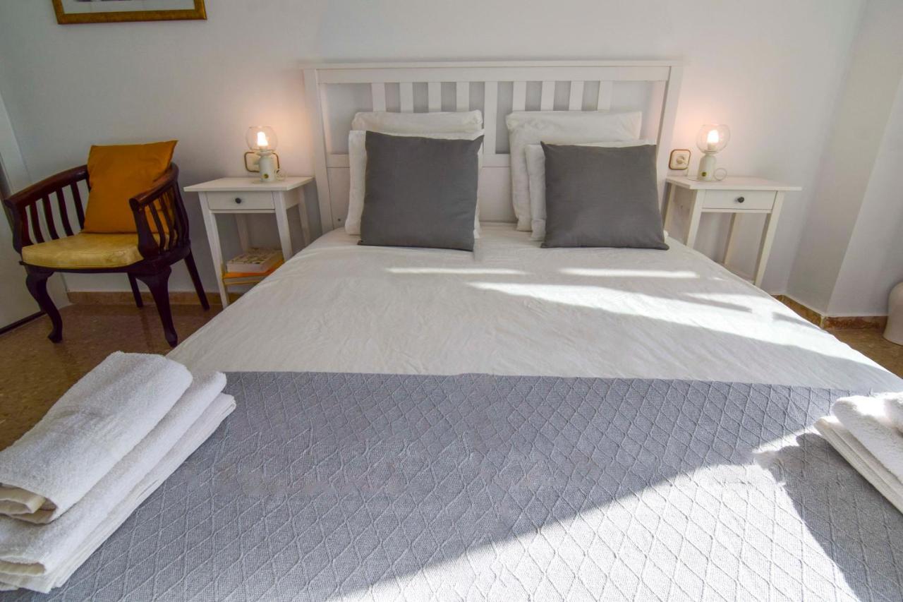P&P Apartamentos Paseo Maritimo Pablo Ruiz Picasso Málaga Exteriör bild